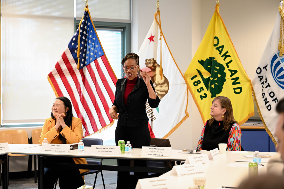 Congresswoman Simon Speaks at Port Roundtable